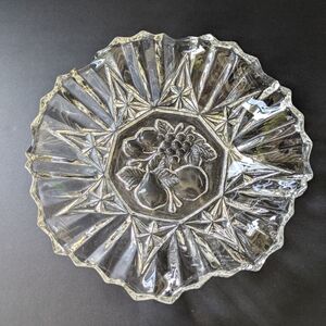 Federal Glass Pioneer Clear Round Crimped Bowl Fruit Center Dish 7" Vintage